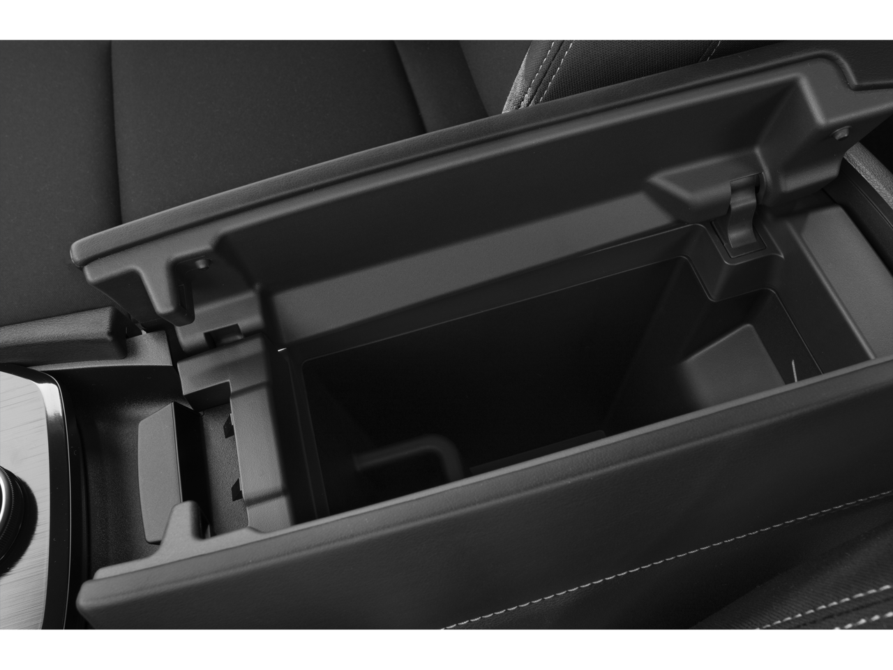 2027 Nissan Rogue S In_Transit