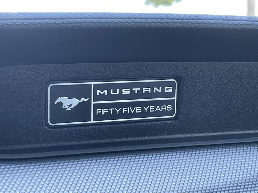 2020 Ford Mustang EcoBoost