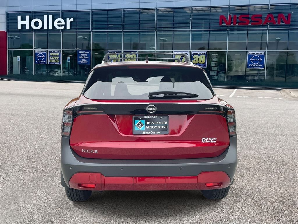 2026 Nissan Kicks SV