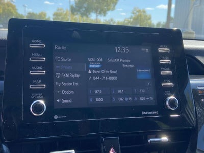 2022 Toyota Camry Hybrid LE