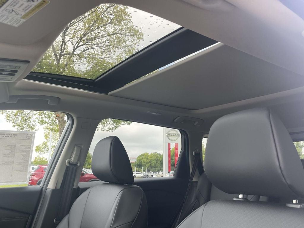 2026 Nissan Rogue Dark Armor™