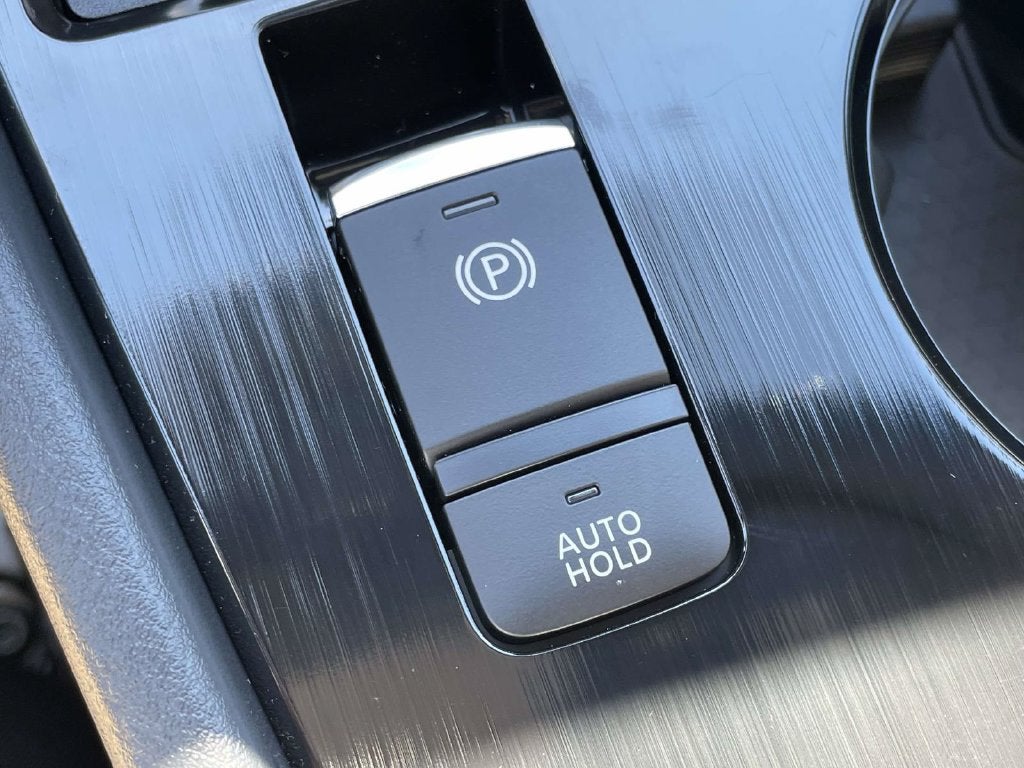 2027 Nissan Rogue SV