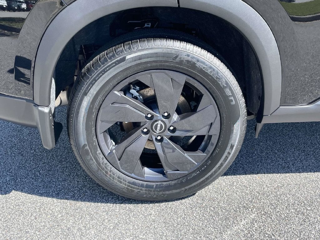 2027 Nissan Rogue SV