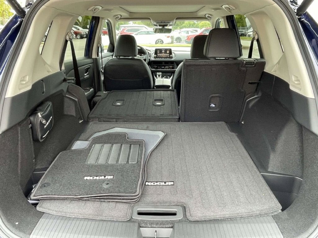 2027 Nissan Rogue Dark Armor™