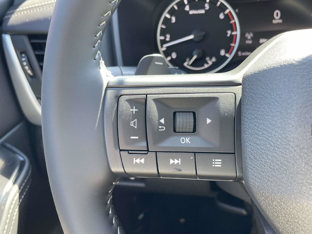 2027 Nissan Rogue SV