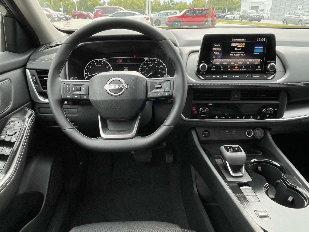 2027 Nissan Rogue SV