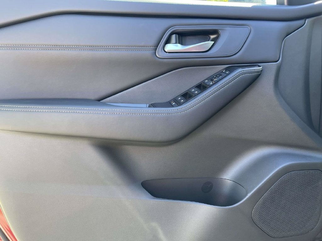 2027 Nissan Rogue Dark Armor™