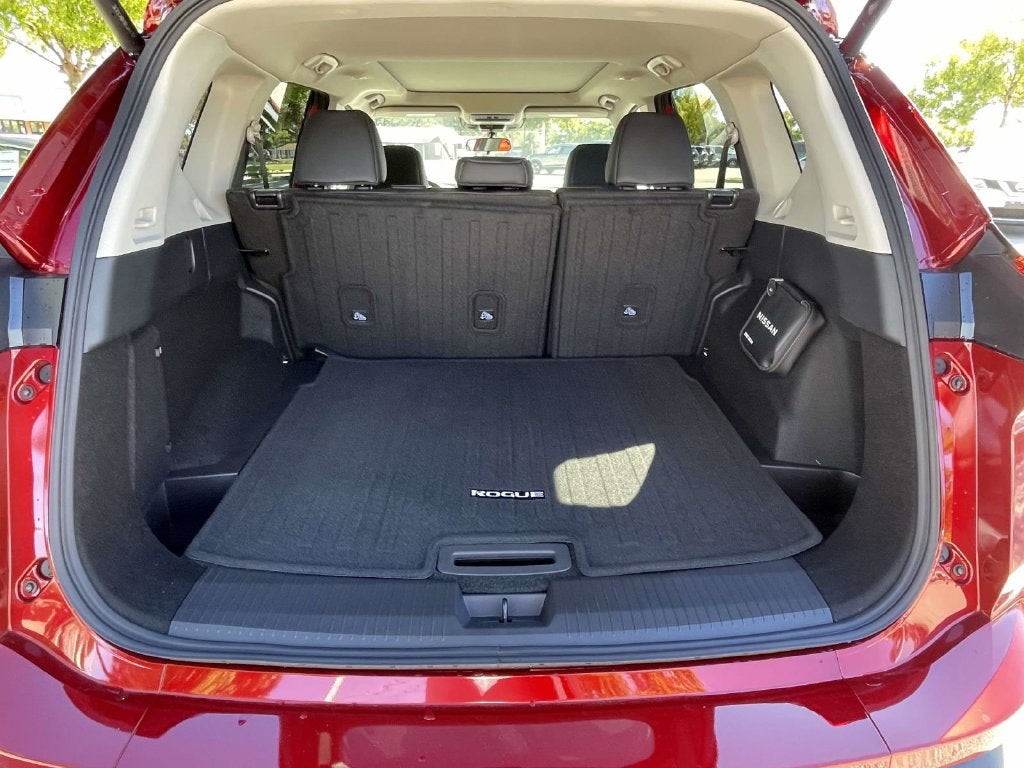 2027 Nissan Rogue Dark Armor™