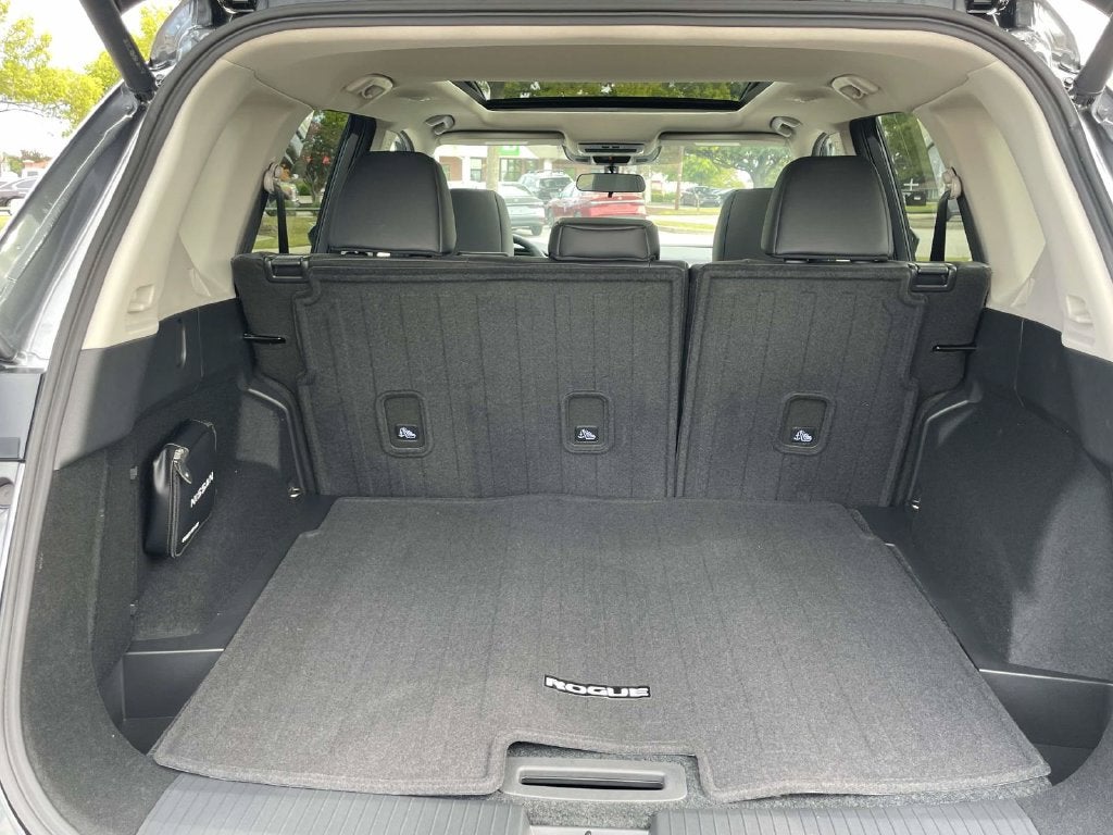 2027 Nissan Rogue Dark Armor™