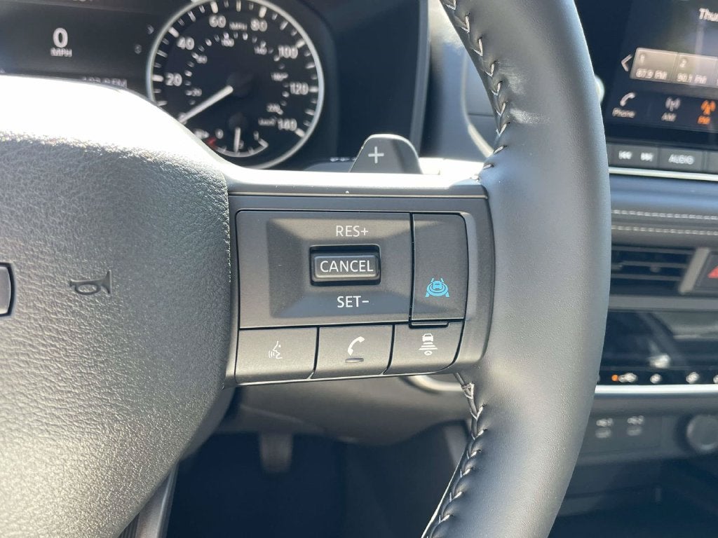 2027 Nissan Rogue SV