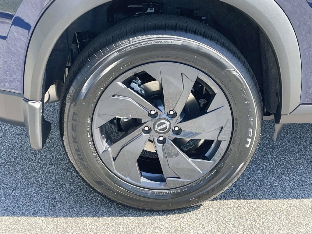 2027 Nissan Rogue SV