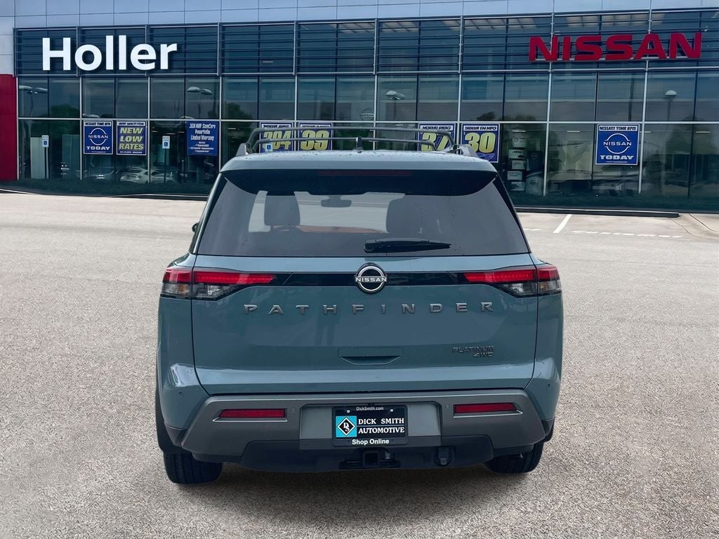 2026 Nissan Pathfinder Platinum