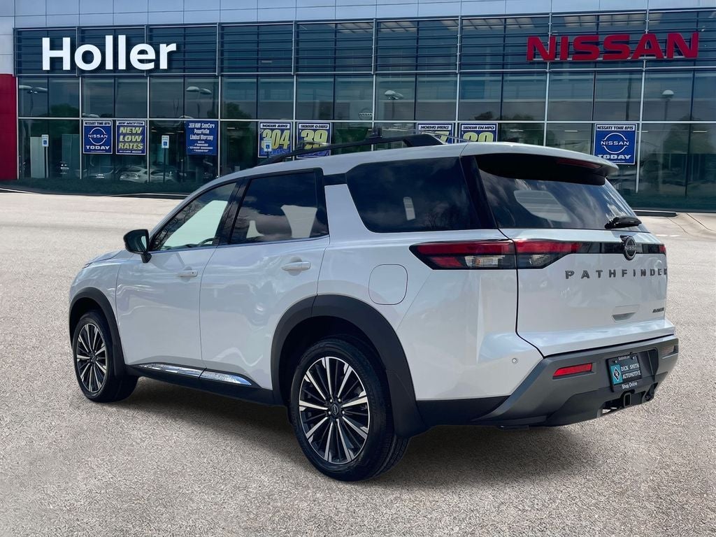 2026 Nissan Pathfinder Platinum