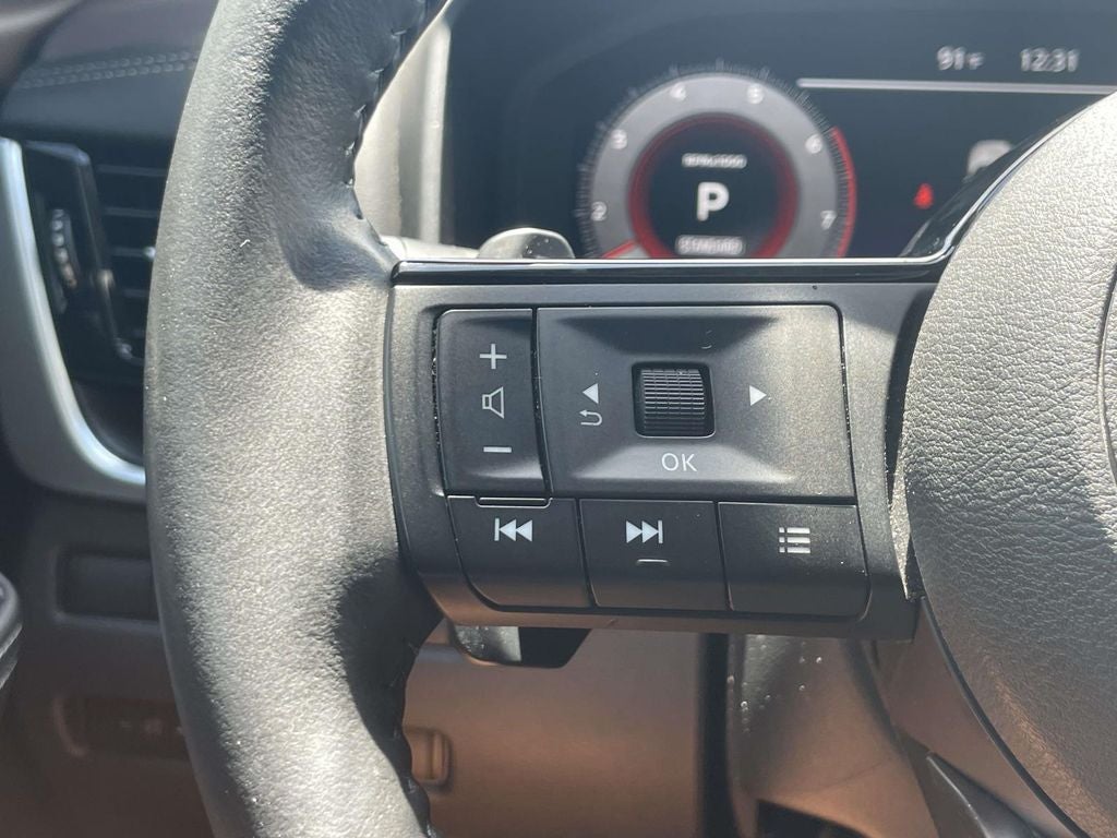 2025 Nissan Rogue Platinum
