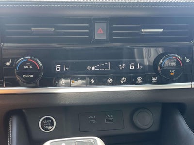 2025 Nissan Rogue Platinum
