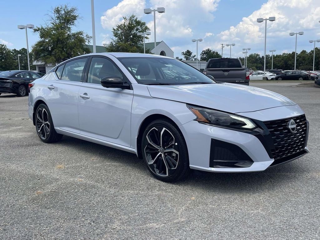 2026 Nissan Altima SR