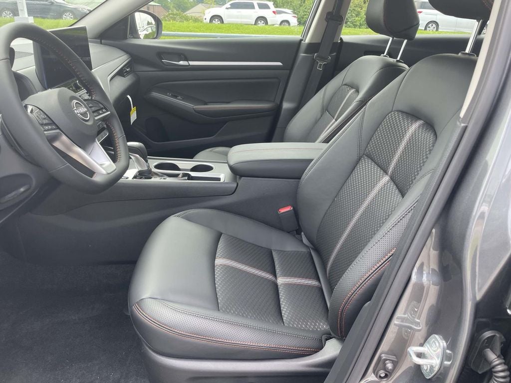 2026 Nissan Altima SR