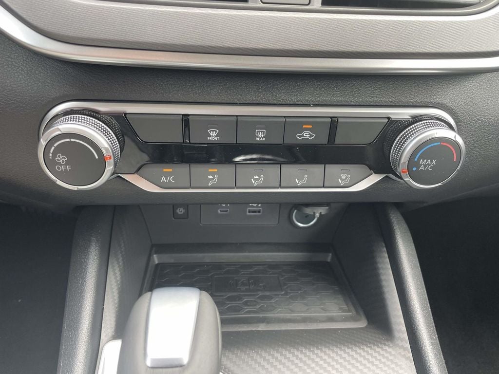 2026 Nissan Altima SR