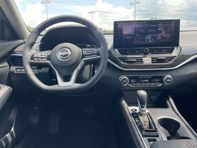 2026 Nissan Altima SR