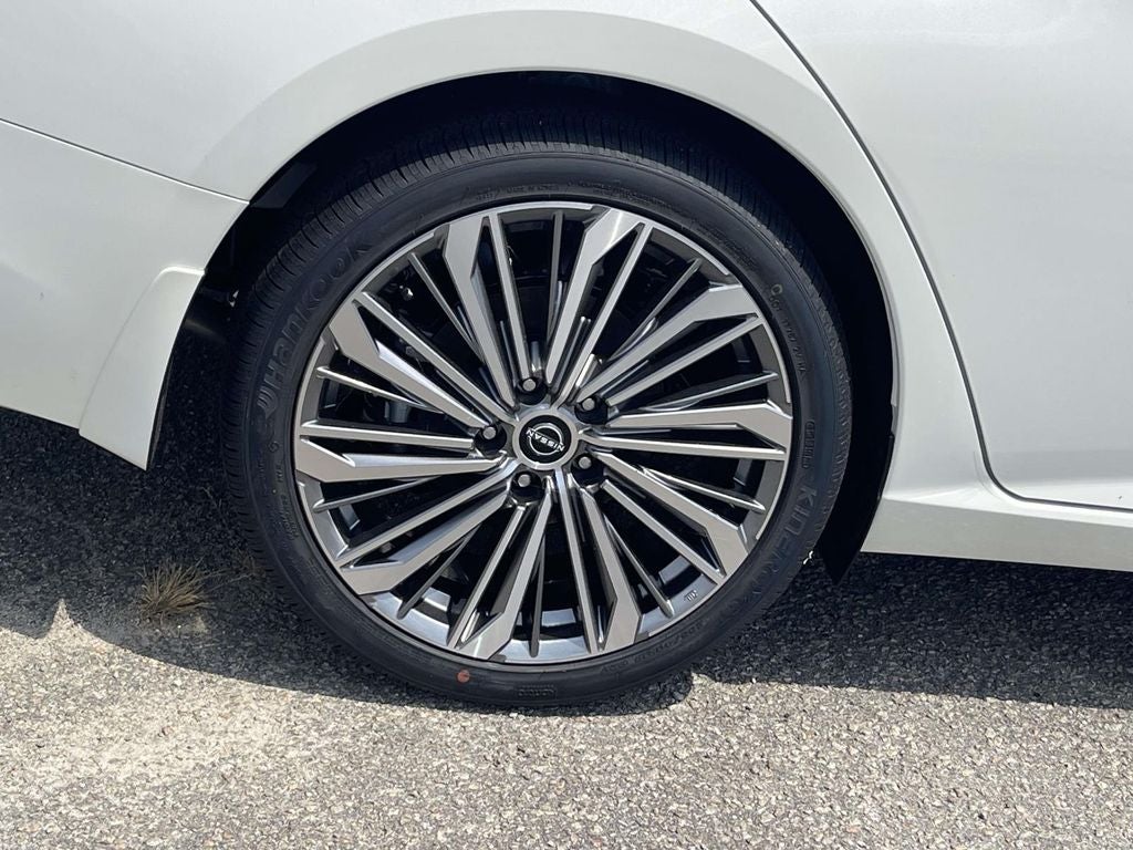 2026 Nissan Altima SV
