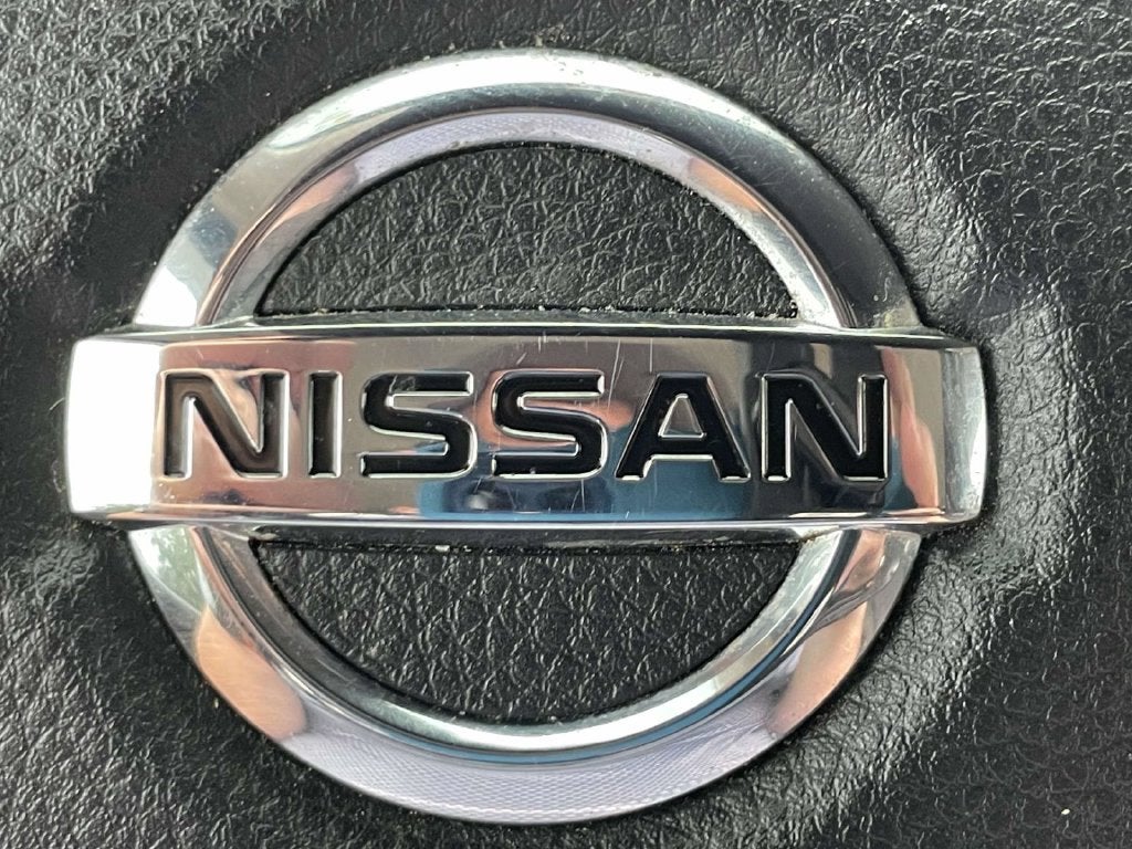 2022 Nissan Titan SV