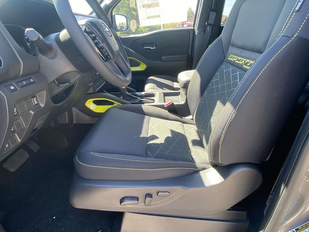 2027 Nissan Frontier SV