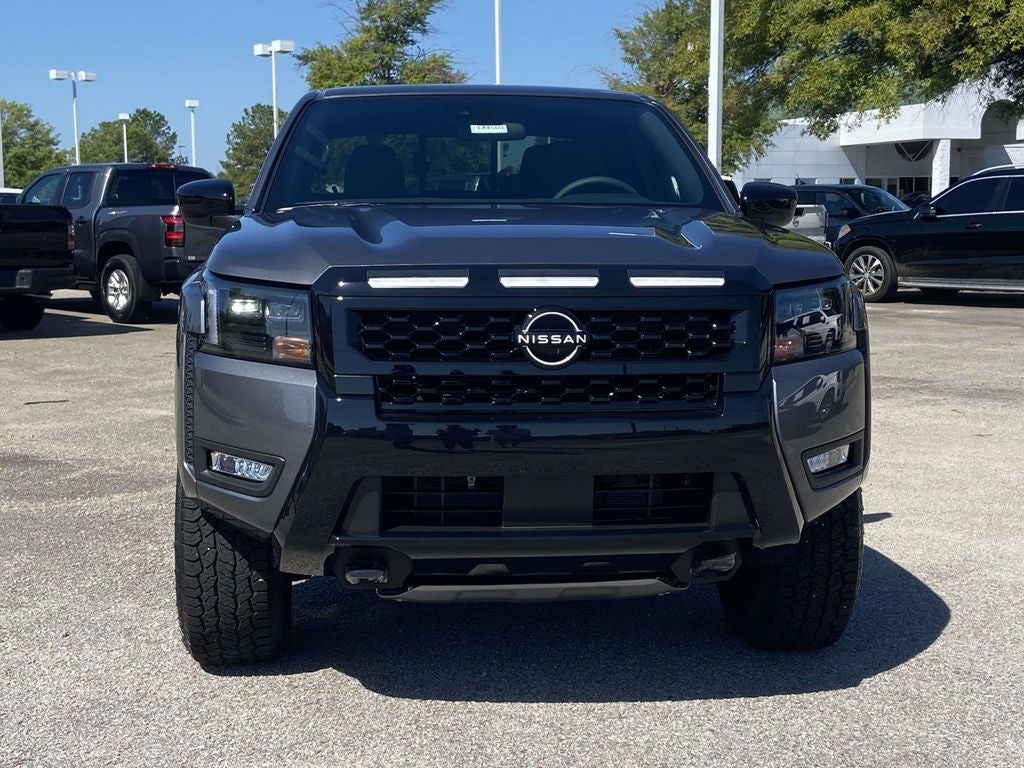 2027 Nissan Frontier SV