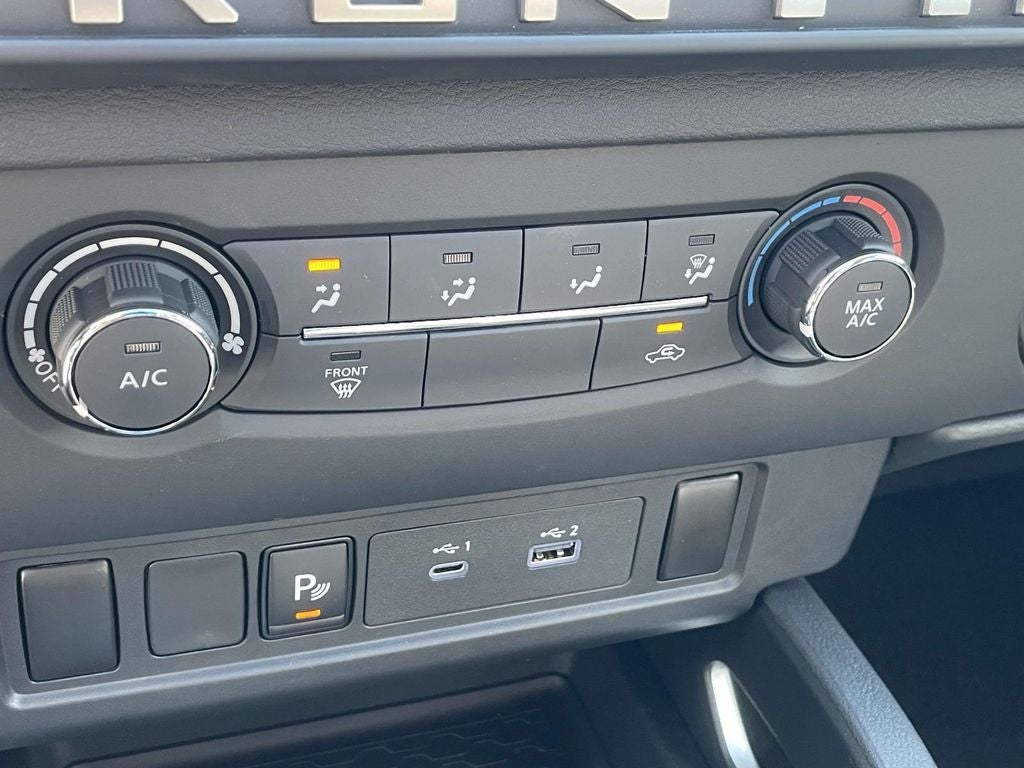 2026 Nissan Frontier Crew Cab SV
