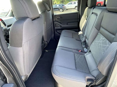 2027 Nissan Frontier Crew Cab SV