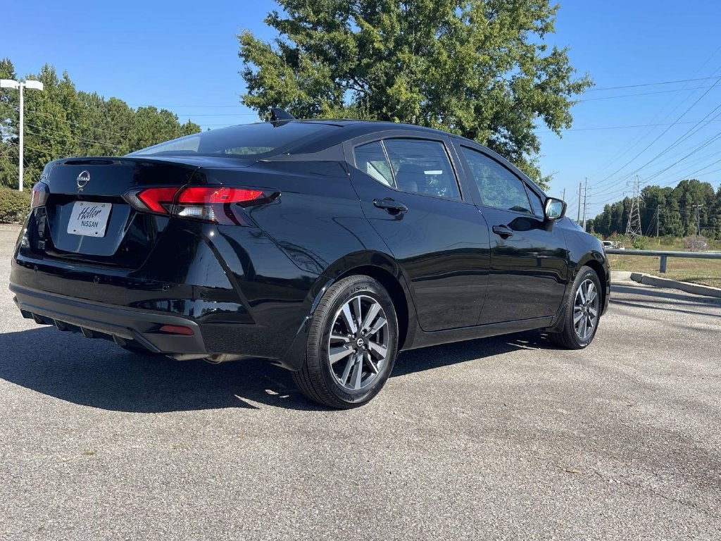 2025 Nissan Versa SV