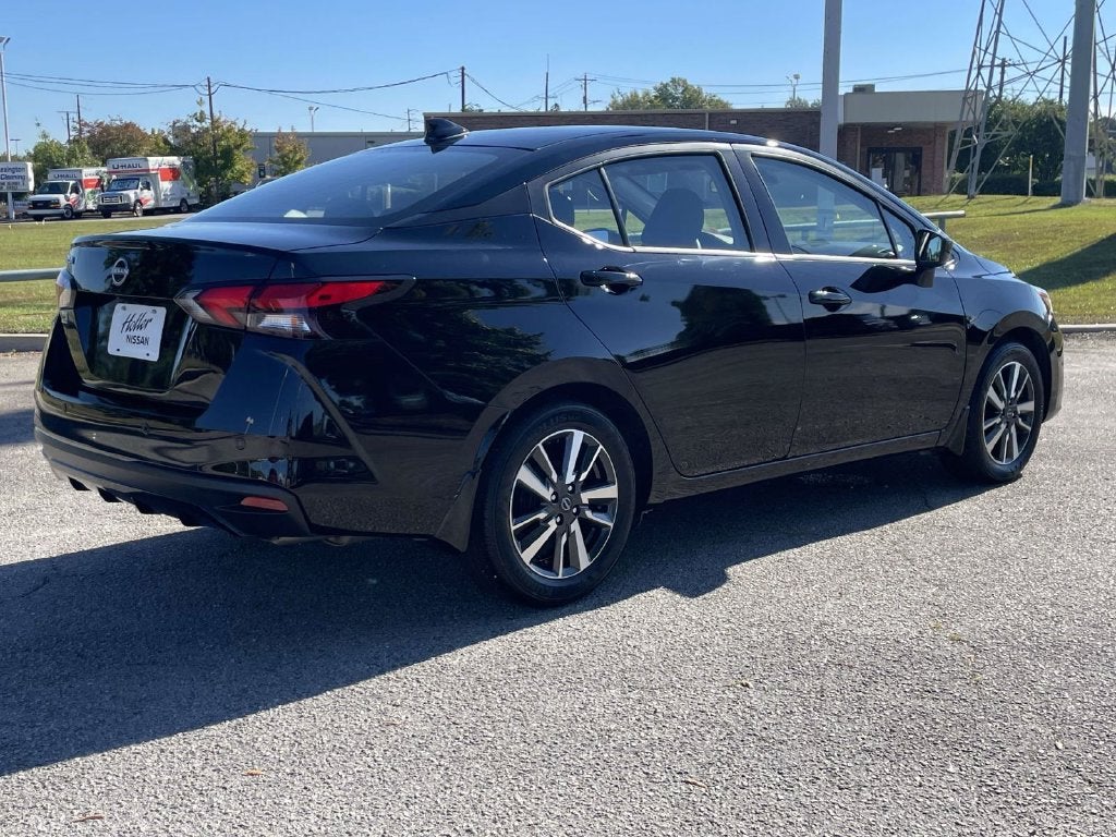 2025 Nissan Versa SV