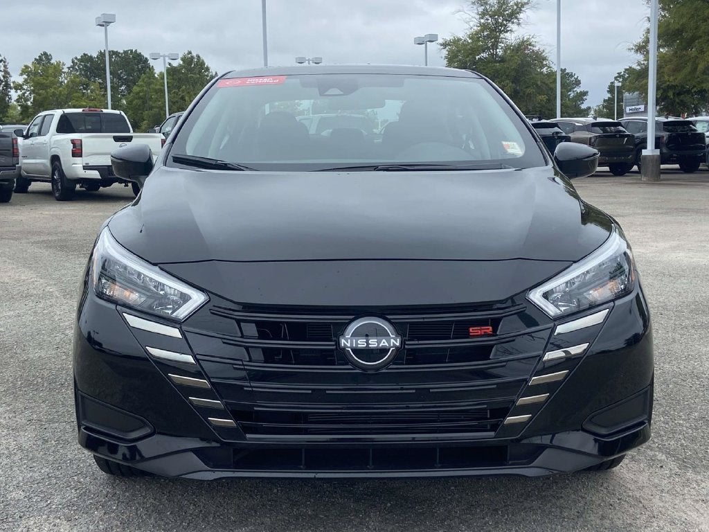 2025 Nissan Versa SR