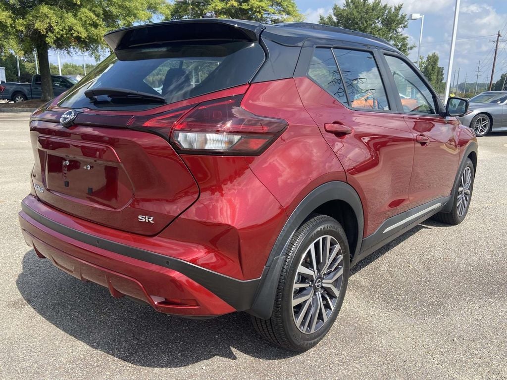 2024 Nissan Kicks SR