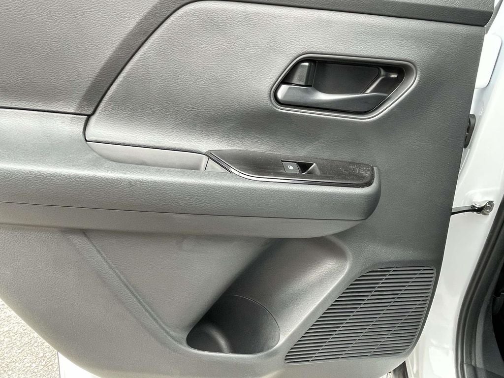 2027 Nissan Kicks S