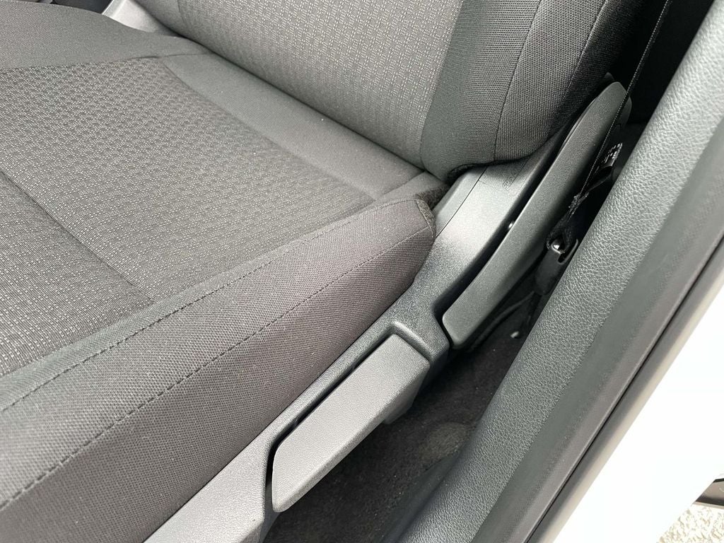 2027 Nissan Kicks S