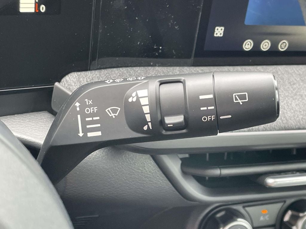 2027 Nissan Kicks S