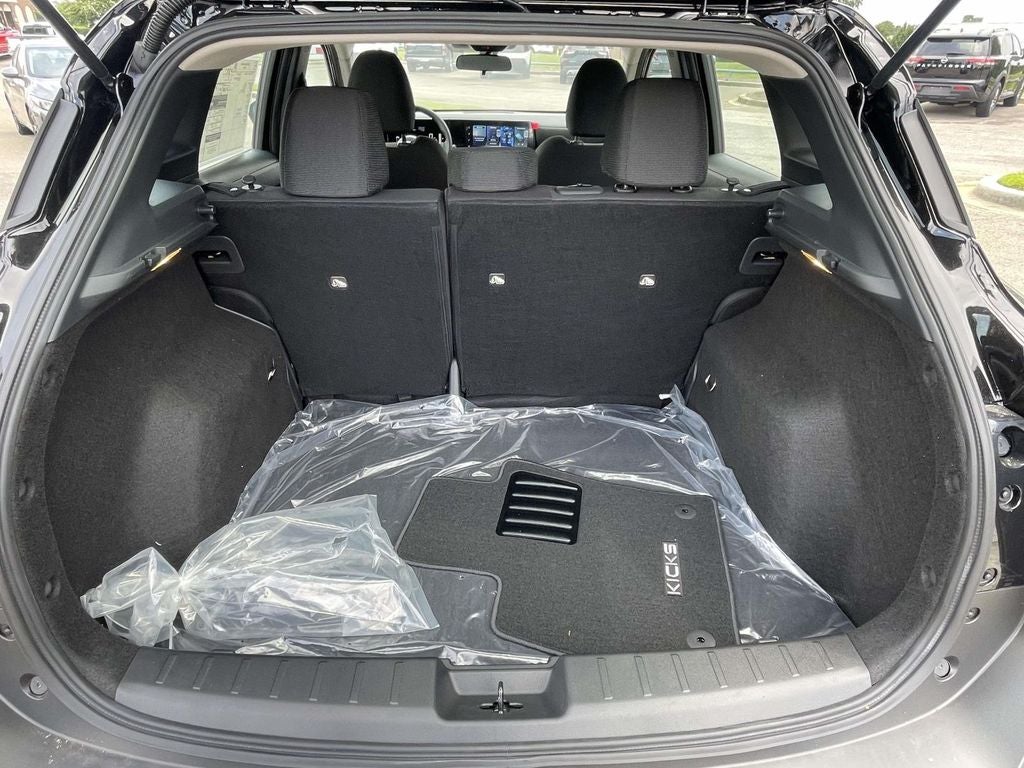 2026 Nissan Kicks S