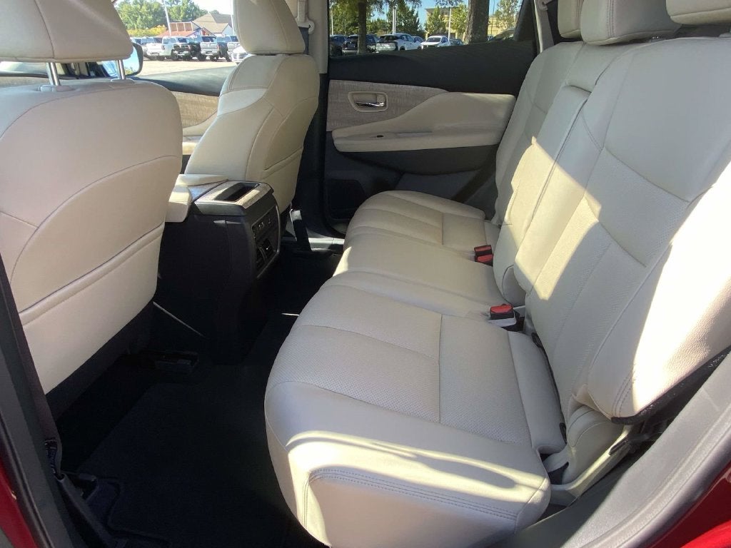 2024 Nissan Murano SL