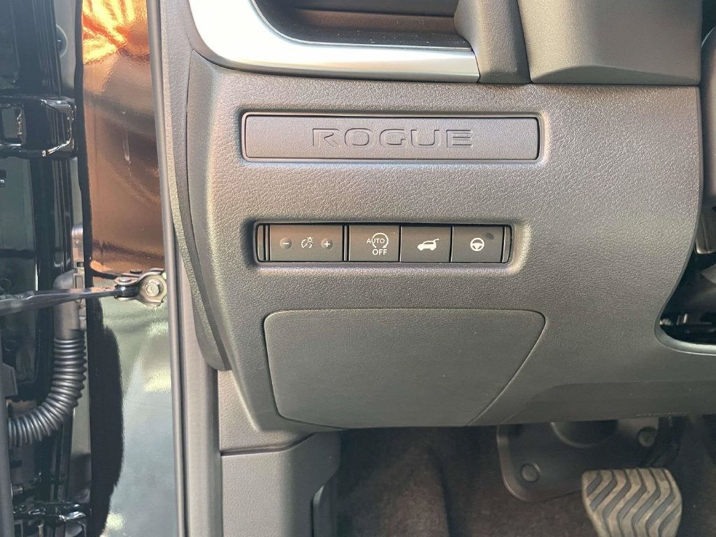 2027 Nissan Rogue Dark Armor™