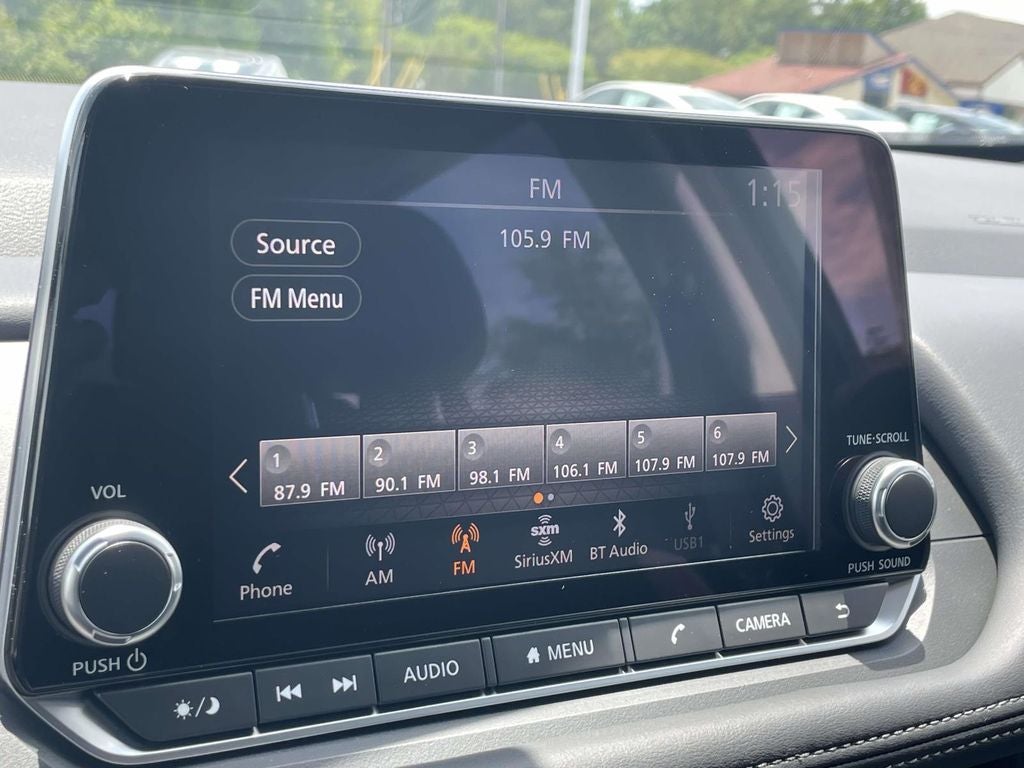 2026 Nissan Rogue SV