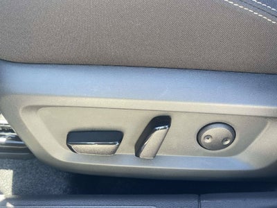 2027 Nissan Rogue SV