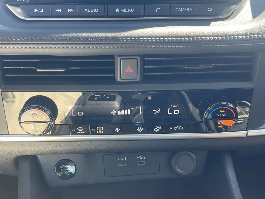 2027 Nissan Rogue SV