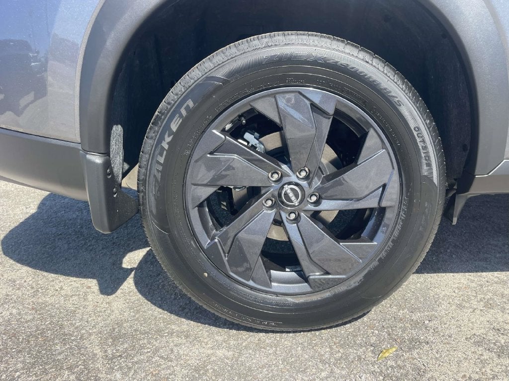 2027 Nissan Rogue SV