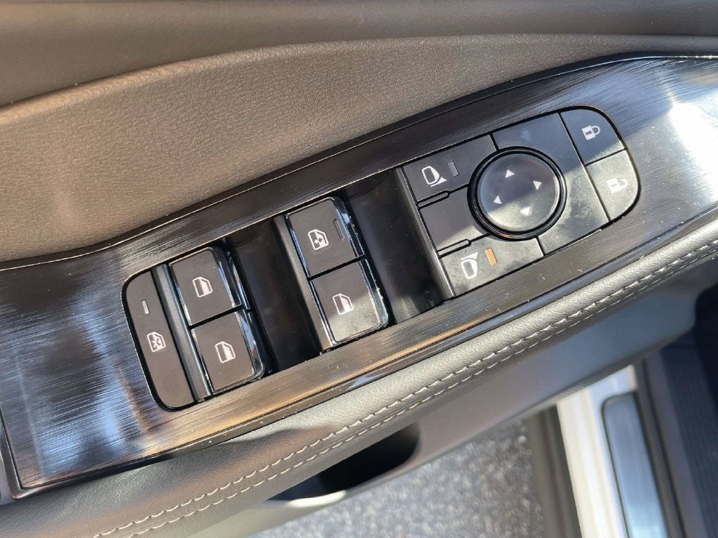 2027 Nissan Rogue Dark Armor™