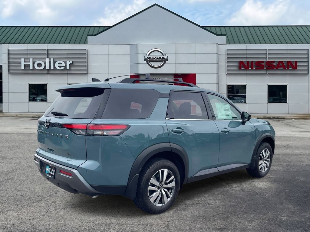 2026 Nissan Pathfinder SL