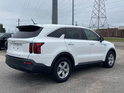 2022 Kia Sorento LX