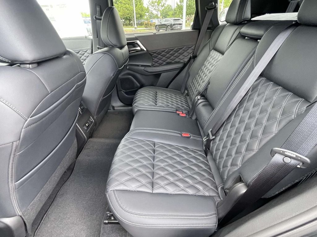 2026 Nissan Rogue Plug-In Hybrid Platinum