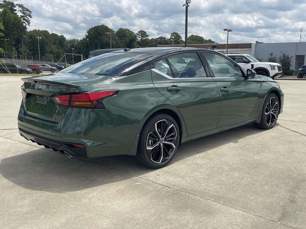 2026 Nissan Altima SR