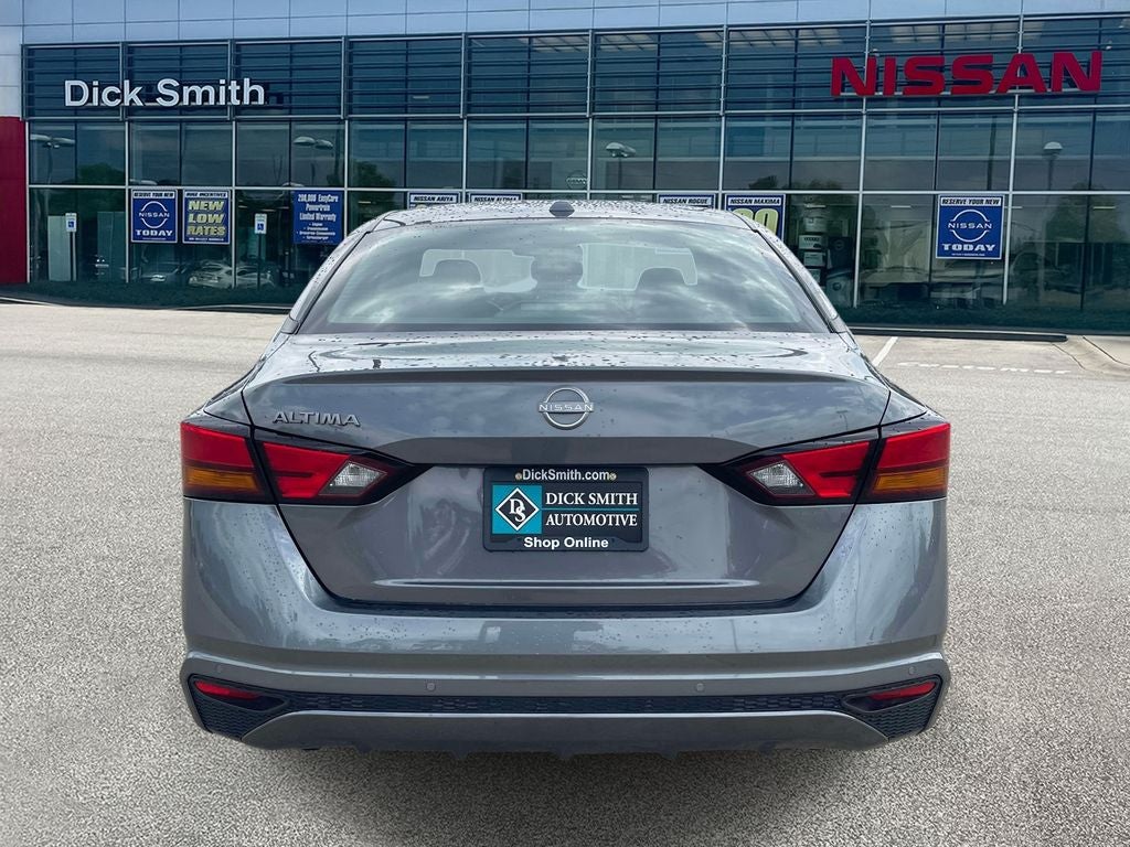 2025 Nissan Altima 2.5 SV