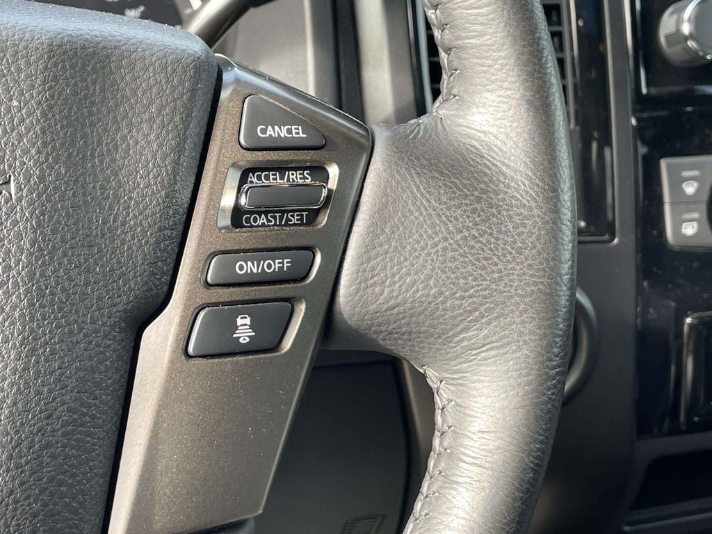 2024 Nissan Titan SV